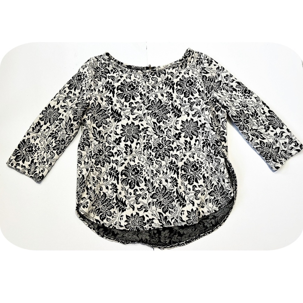 3/4 Sleeve Dressy Timing Top